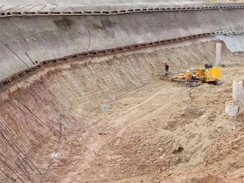 越西基坑边坡加固
